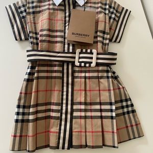 Perfect midi girls Burberry dress. Band new tags attached